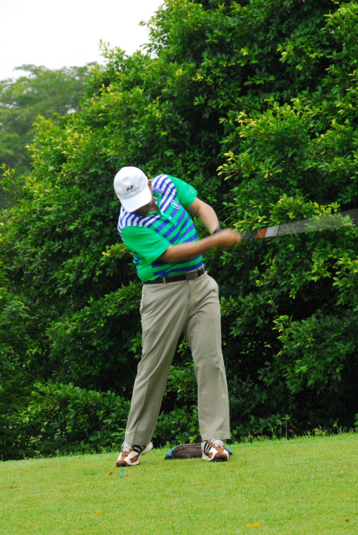 PRO15 157 GOLF DSC 0195.JPG